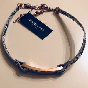 3/$15 NWT Kenneth Cole Choker